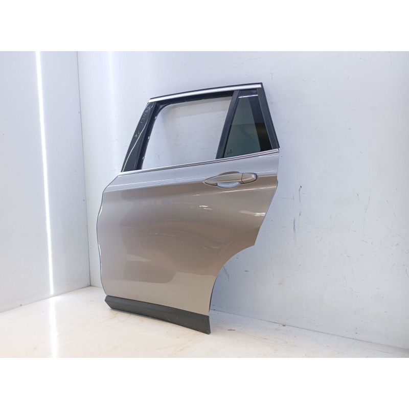 Recambio de puerta trasera izquierda para bmw x1 (f48) sdrive 18 d referencia OEM IAM   