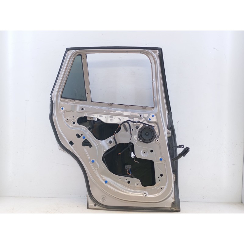 Recambio de puerta trasera izquierda para bmw x1 (f48) sdrive 18 d referencia OEM IAM   