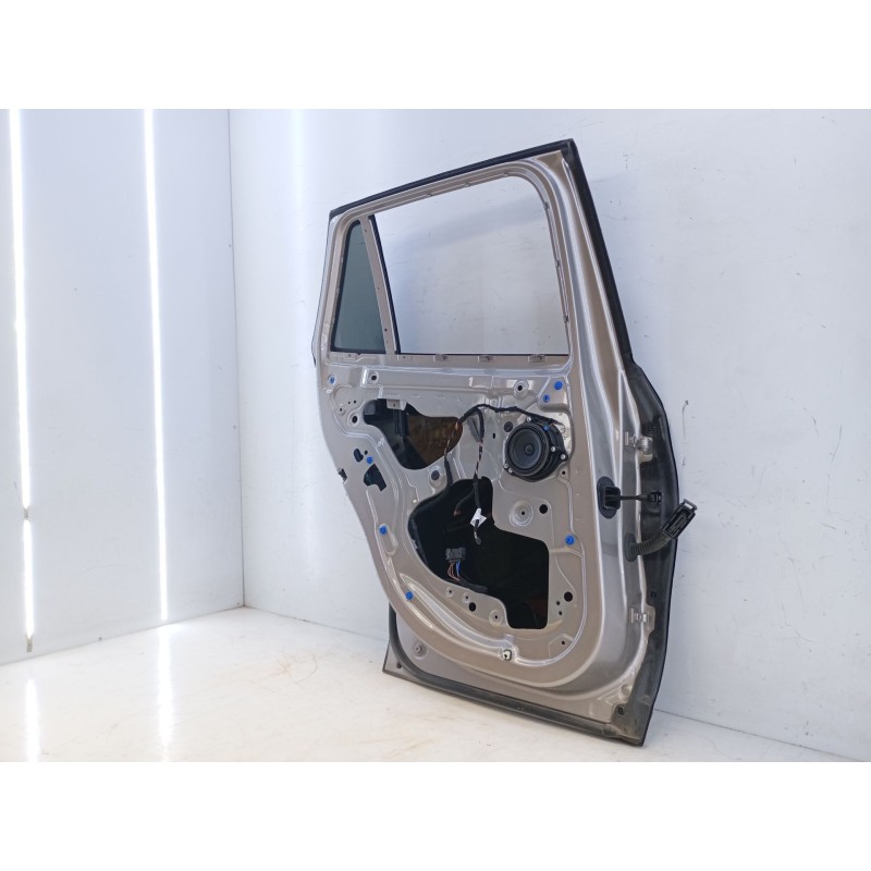 Recambio de puerta trasera izquierda para bmw x1 (f48) sdrive 18 d referencia OEM IAM   