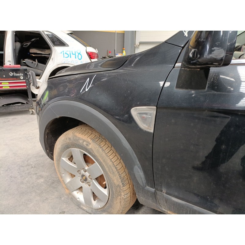 Recambio de aleta delantera izquierda para chevrolet captiva (c100, c140) 2.0 d referencia OEM IAM   