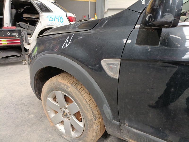 Recambio de aleta delantera izquierda para chevrolet captiva (c100, c140) 2.0 d referencia OEM IAM   