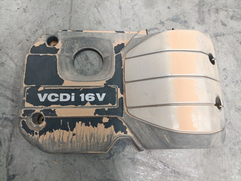 Recambio de tapa motor para chevrolet captiva (c100, c140) 2.0 d referencia OEM IAM   