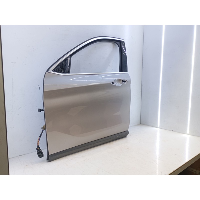 Recambio de puerta delantera izquierda para bmw x1 (f48) sdrive 18 d referencia OEM IAM   
