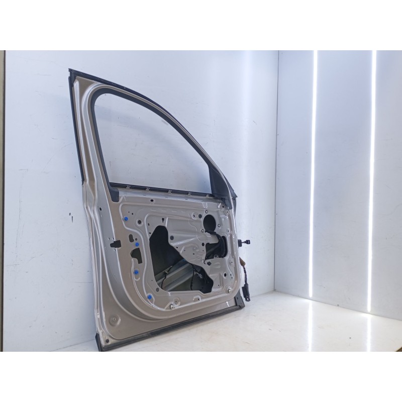 Recambio de puerta delantera izquierda para bmw x1 (f48) sdrive 18 d referencia OEM IAM   