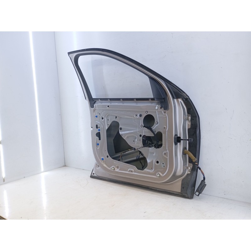 Recambio de puerta delantera izquierda para bmw x1 (f48) sdrive 18 d referencia OEM IAM   