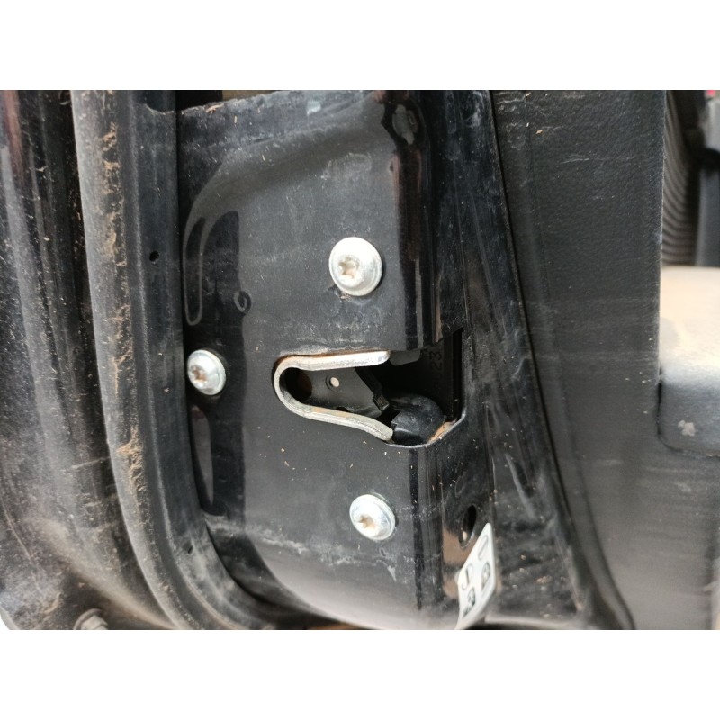 Recambio de cerradura puerta trasera izquierda para chevrolet captiva (c100, c140) 2.0 d referencia OEM IAM   