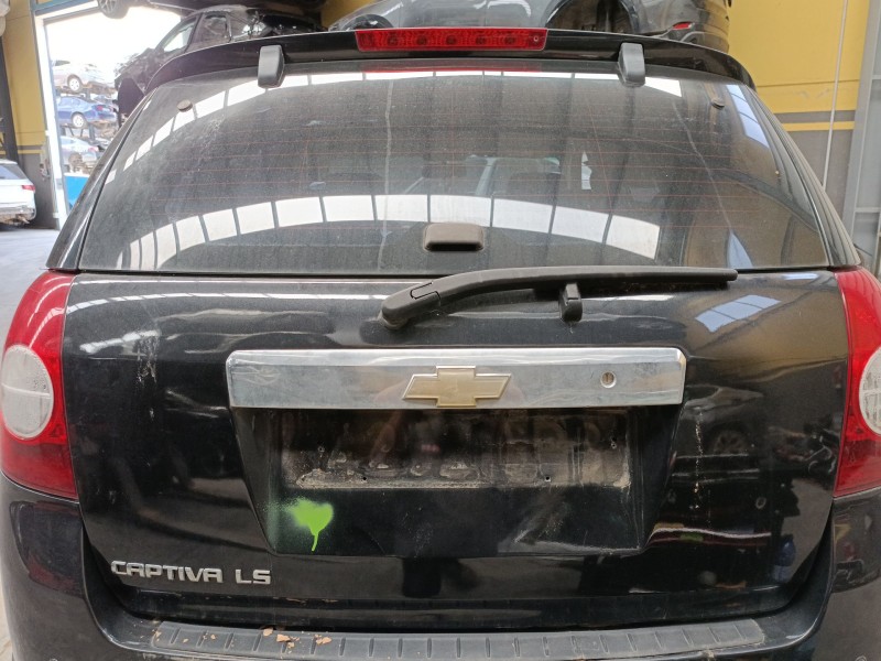 Recambio de porton trasero para chevrolet captiva (c100, c140) 2.0 d referencia OEM IAM   