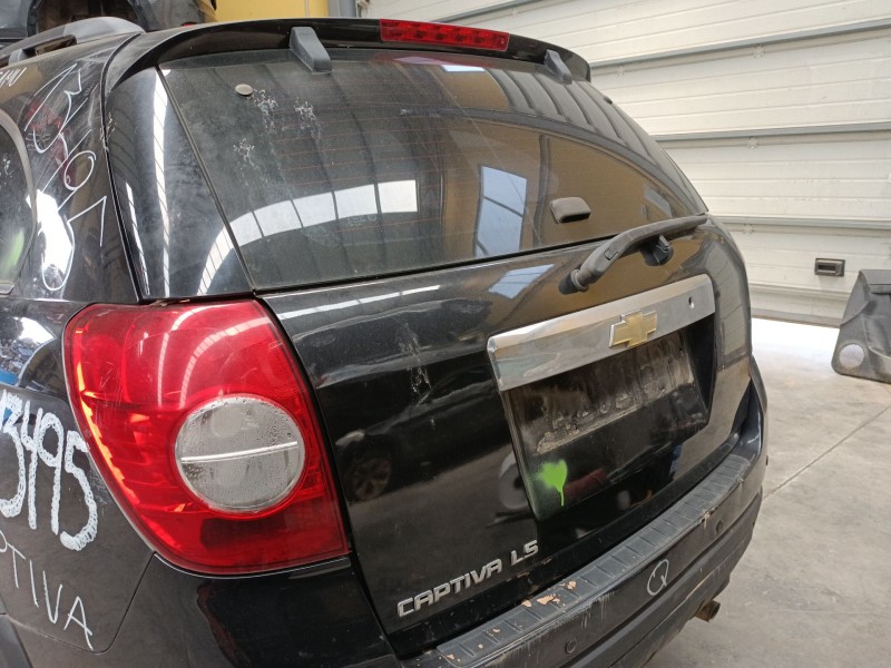 Recambio de porton trasero para chevrolet captiva (c100, c140) 2.0 d referencia OEM IAM   
