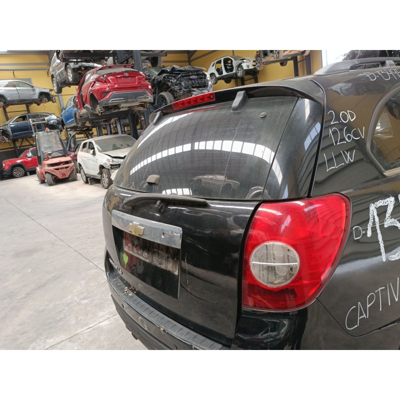 Recambio de porton trasero para chevrolet captiva (c100, c140) 2.0 d referencia OEM IAM   