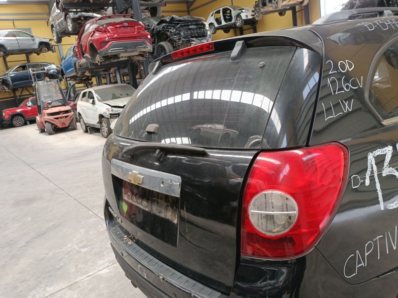 Recambio de porton trasero para chevrolet captiva (c100, c140) 2.0 d referencia OEM IAM   