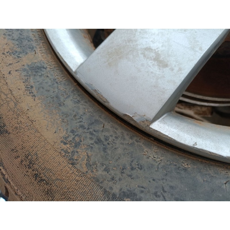 Recambio de llanta para chevrolet captiva (c100, c140) 2.0 d referencia OEM IAM 235/60/17  