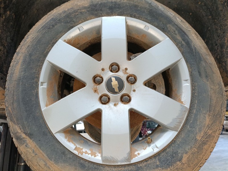 Recambio de llanta para chevrolet captiva (c100, c140) 2.0 d referencia OEM IAM 235/60/17  