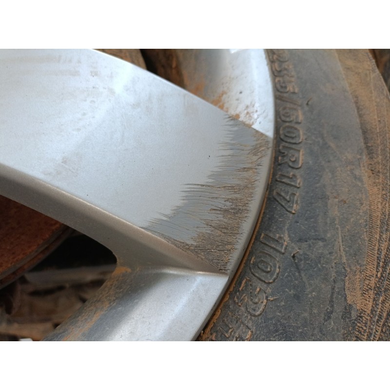 Recambio de llanta para chevrolet captiva (c100, c140) 2.0 d referencia OEM IAM 235/60/17  