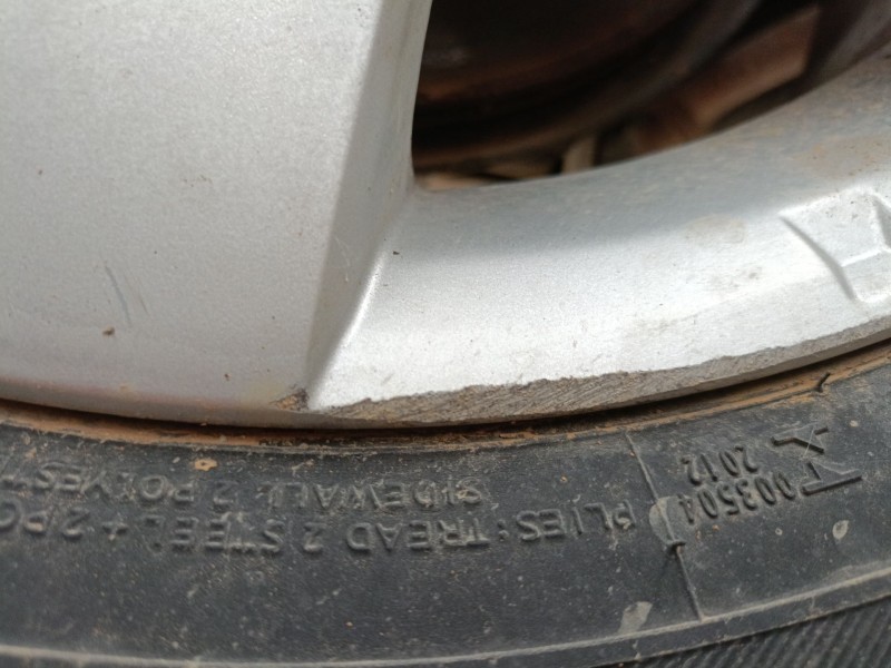 Recambio de llanta para chevrolet captiva (c100, c140) 2.0 d referencia OEM IAM 235/60/17  