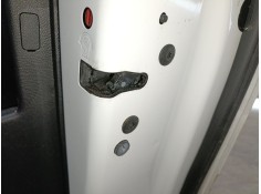 CERRADURA PUERTA TRASERA DERECHA 