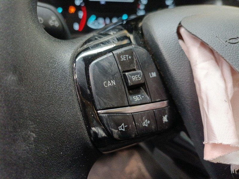 Recambio de volante para ford fiesta vii (hj, hf) 1.1 ti-vct referencia OEM IAM   