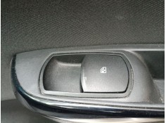 MANDO ELEVALUNAS DELANTERO DERECHO 