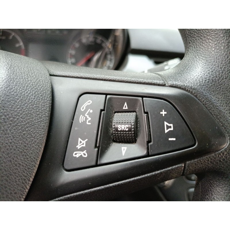 Recambio de volante para opel corsa e (x15) 1.4 (08, 68) referencia OEM IAM   