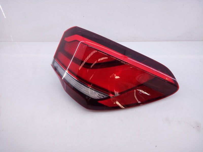 Recambio de piloto trasero derecho para bmw x1 (f48) sdrive 18 d referencia OEM IAM   