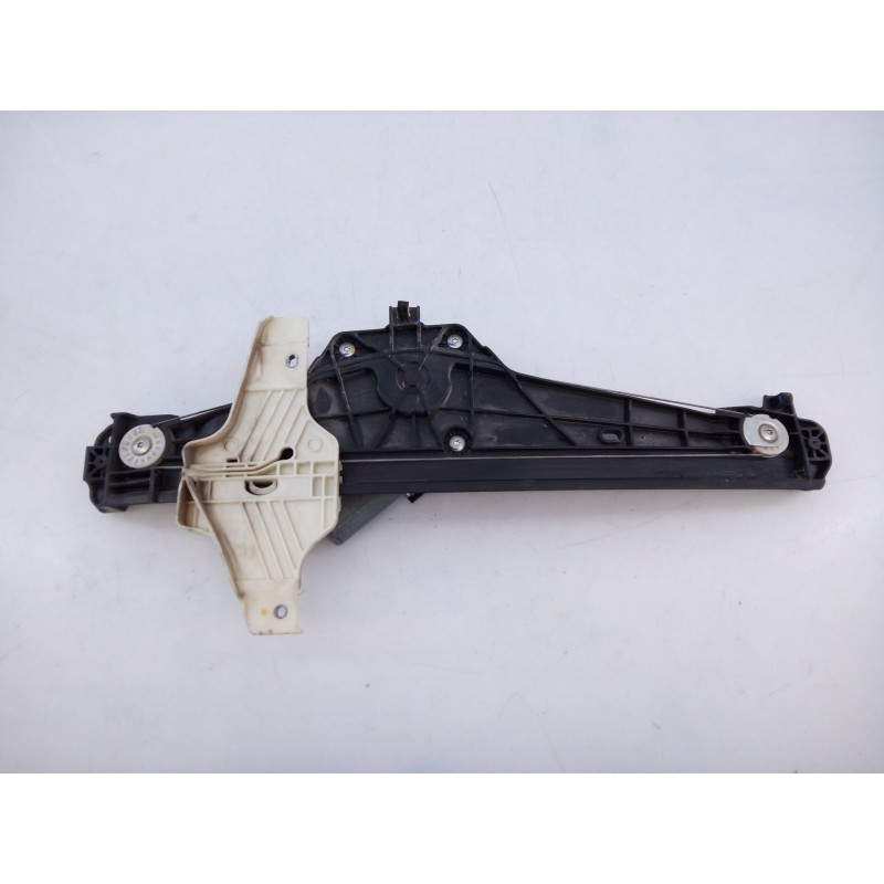 Recambio de elevalunas trasero izquierdo para peugeot 3008 suv referencia OEM IAM 981048858000  