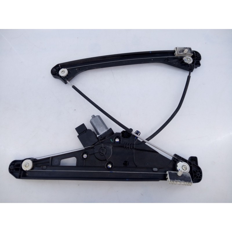 Recambio de elevalunas delantero derecho para peugeot 3008 gt line referencia OEM IAM 9829482280  