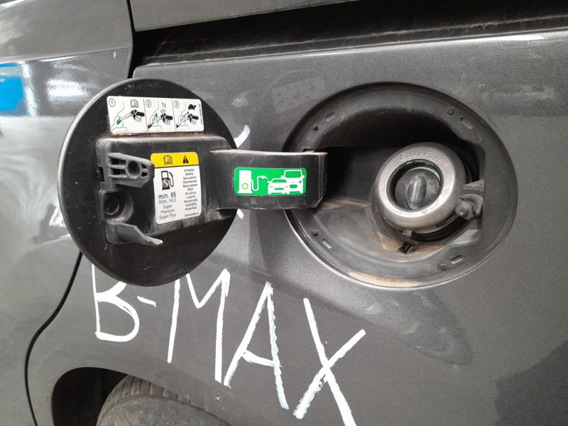 Recambio de tapa exterior combustible para ford b-max (jk) 1.0 ecoboost referencia OEM IAM   