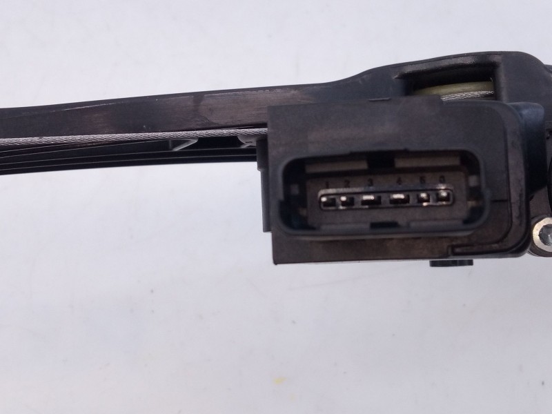 Recambio de elevalunas delantero izquierdo para peugeot 3008 gt line referencia OEM IAM   