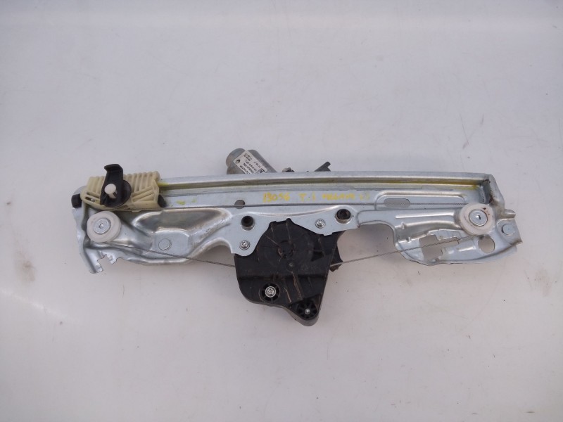 Recambio de elevalunas trasero izquierdo para renault megane iv berlina 5p 1.2 tce energy referencia OEM IAM   