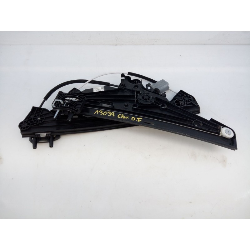 Recambio de elevalunas delantero izquierdo para nissan qashqai (j11) 1.2 16v cat referencia OEM IAM   