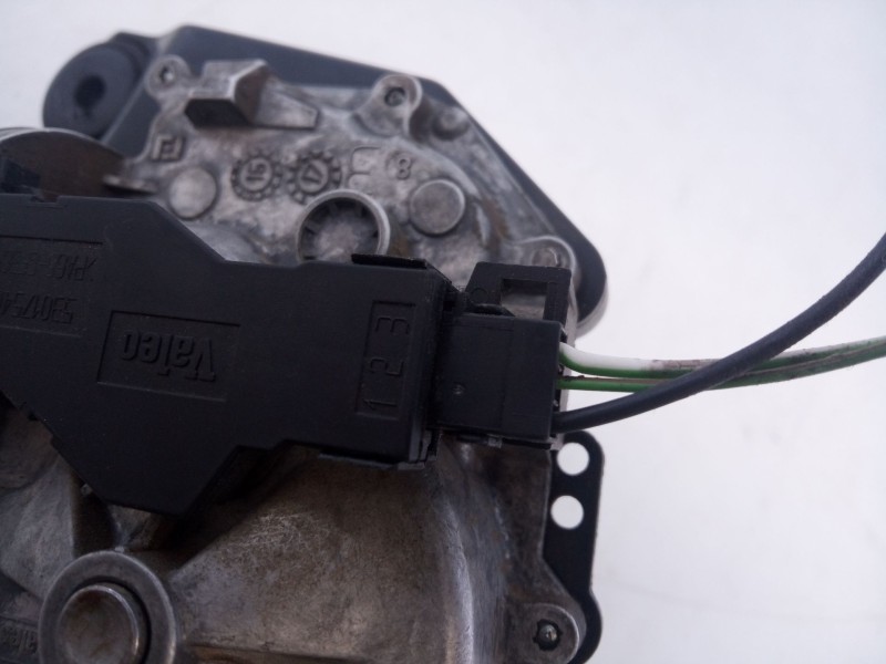 Recambio de motor limpia trasero para opel combo d cargo l2h1 2,4t referencia OEM IAM 51811480  