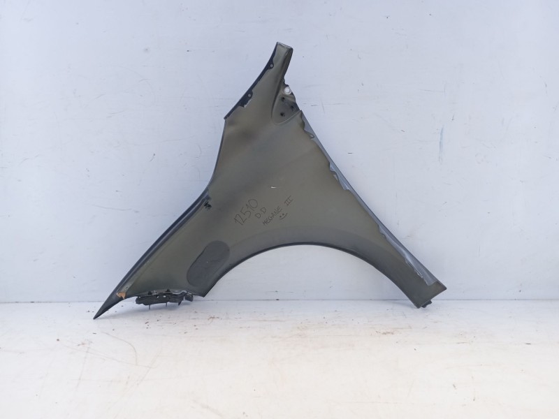 Recambio de aleta delantera derecha para renault megane iii sport tourer dynamique referencia OEM IAM   