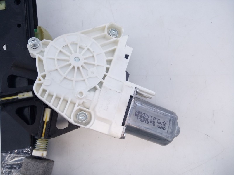 Recambio de elevalunas delantero izquierdo para audi q3 (8ub, 8ug) 2.0 tdi quattro referencia OEM IAM 8K0959801B  