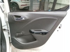 GUARNECIDO PUERTA TRASERA DERECHA 