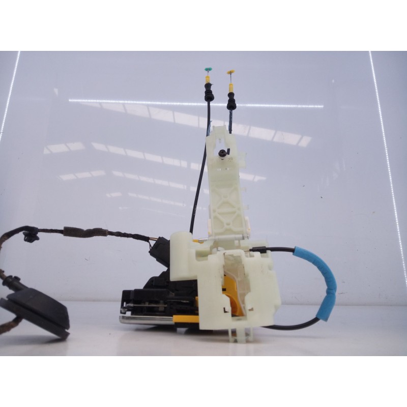 Recambio de cerradura puerta delantera izquierda para ssangyong korando (c300) 1.5 tgdi 6 velocidades referencia OEM IAM   