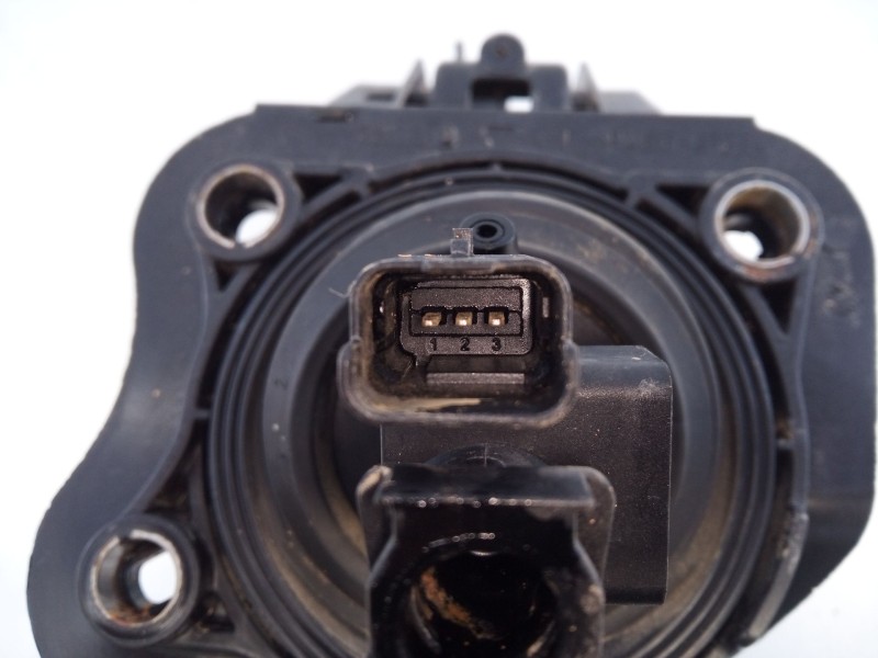 Recambio de pedal embrague para peugeot 3008 gt line referencia OEM IAM 9676728880  