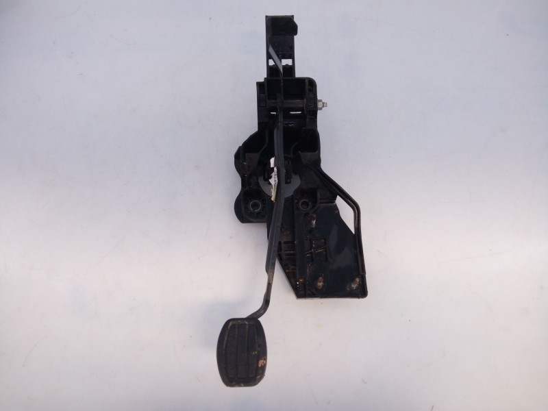 Recambio de pedal freno para peugeot 3008 gt line referencia OEM IAM P1002585B  