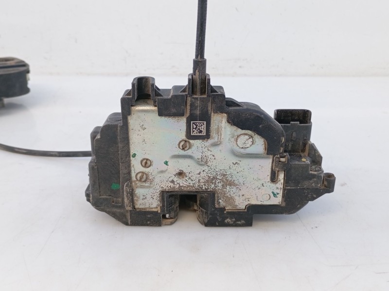 Recambio de cerradura puerta delantera izquierda para renault megane iii berlina 5 p referencia OEM IAM 80503000  