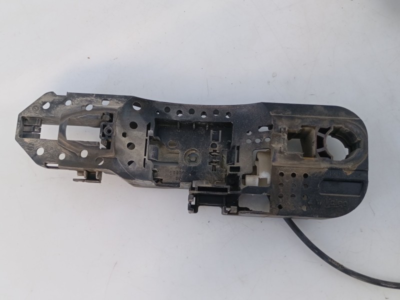 Recambio de cerradura puerta delantera izquierda para renault megane iii berlina 5 p referencia OEM IAM 80503000  