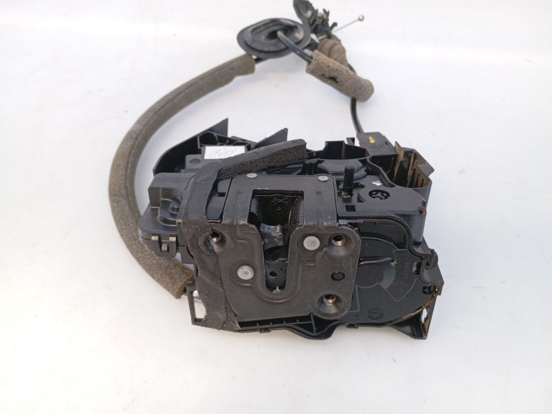 Recambio de cerradura puerta trasera izquierda para renault megane iv berlina 5p 1.2 tce energy referencia OEM IAM   