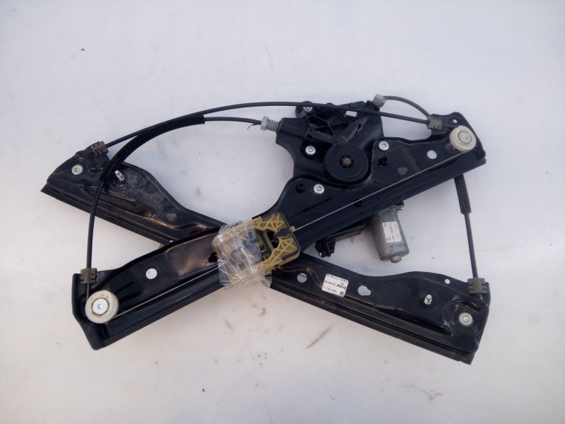 Recambio de elevalunas delantero derecho para opel astra k lim. 5türig dynamic referencia OEM IAM C46108100  