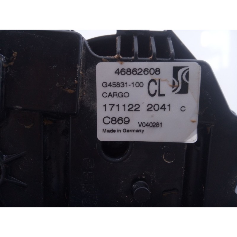 Recambio de cerradura puerta trasera derecha para fiat ducato camper 2.2 multijet referencia OEM IAM G45831100  