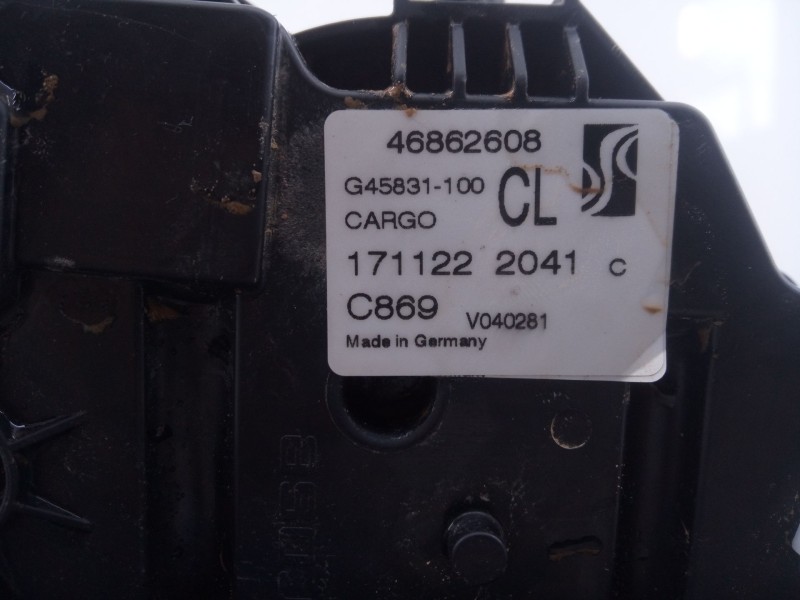 Recambio de cerradura puerta trasera derecha para fiat ducato camper 2.2 multijet referencia OEM IAM G45831100  