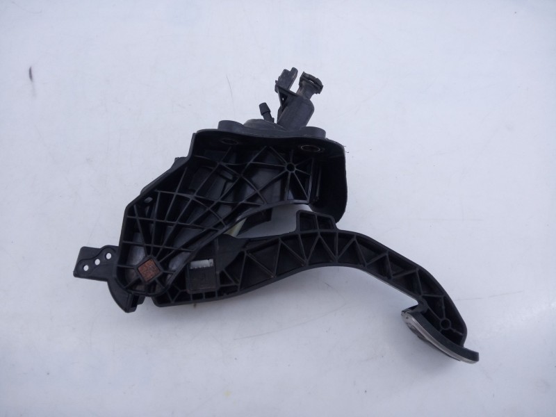 Recambio de pedal embrague para peugeot 3008 ii suv (mc_, mr_, mj_, m4_) 1.2 thp/ puretech 130 (mrhnsm, mrhnsu, mrhnsj, mrhnyw,.