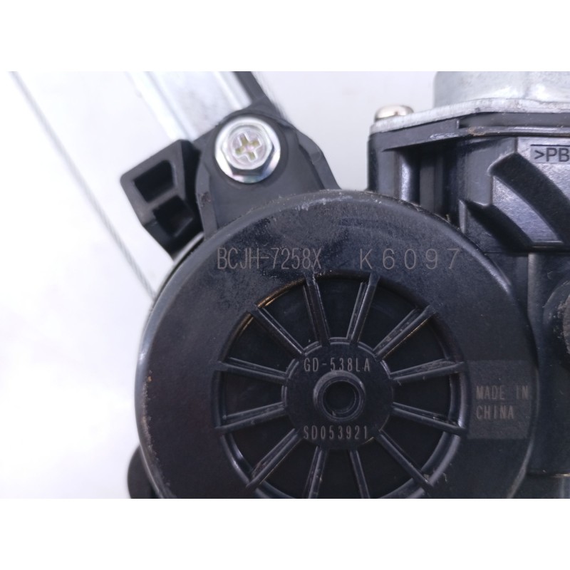 Recambio de elevalunas trasero derecho para mazda 3 hatchback (bp) 2.0 skyactiv-g m hybrid referencia OEM IAM   