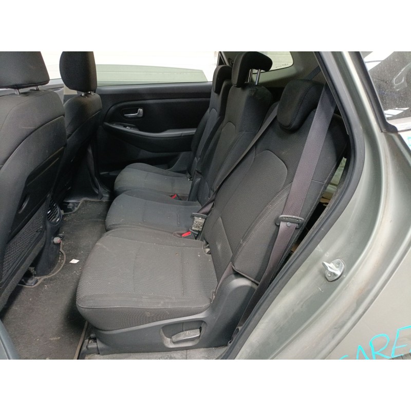 kia carens iv van (a4) del año 2015