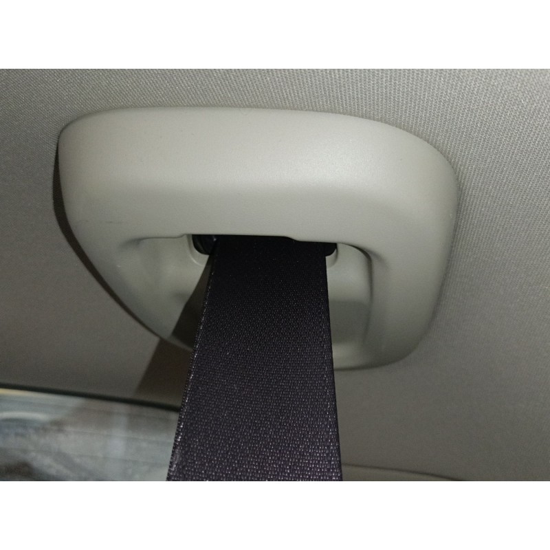 Recambio de cinturon seguridad trasero central para kia carens iv van (a4) crdi referencia OEM IAM   