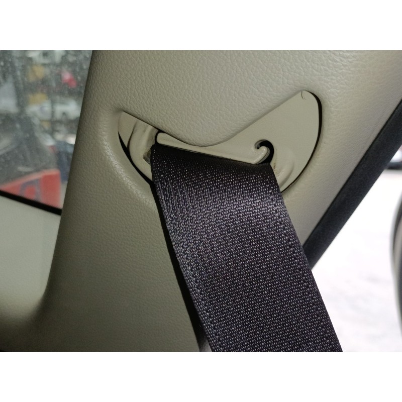 Recambio de cinturon seguridad trasero izquierdo para kia carens iv van (a4) crdi referencia OEM IAM   
