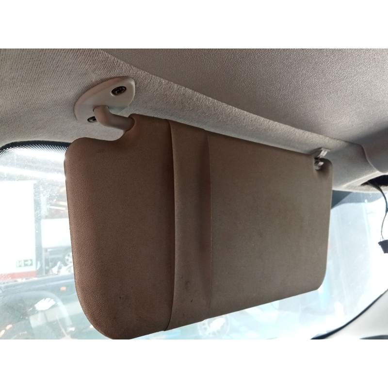 Recambio de parasol izquierdo para toyota proace 2.0 turbodiesel cat referencia OEM IAM   