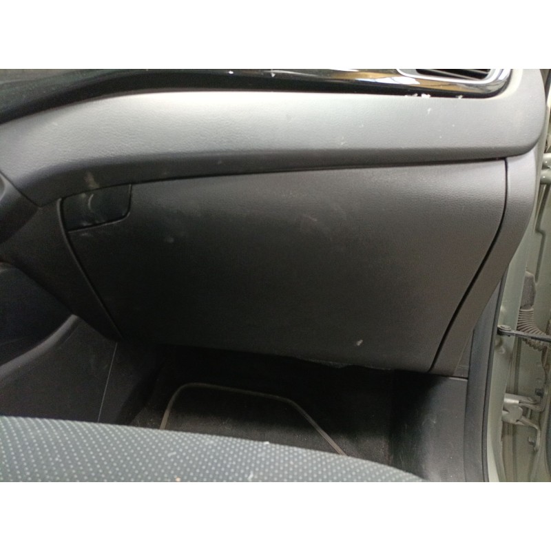 Recambio de guantera para kia carens iv van (a4) crdi referencia OEM IAM   
