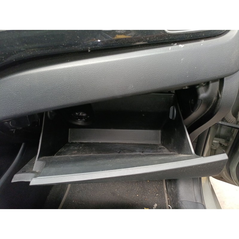 Recambio de guantera para kia carens iv van (a4) crdi referencia OEM IAM   